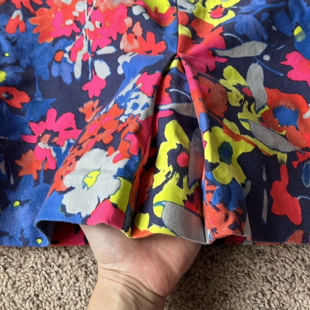 Loft floral pencil skirt size 4 - Picture 4 of 7